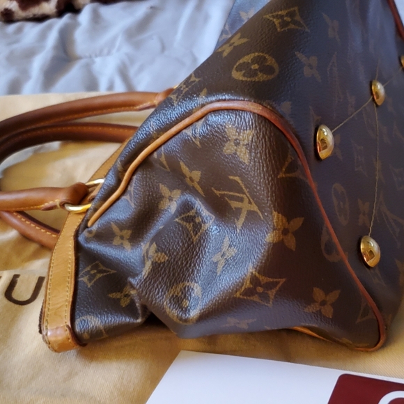 💥💥SOLD💥💥💥💥Louis Vuitton Monogram Trivoli PM - Picture 9 of 16